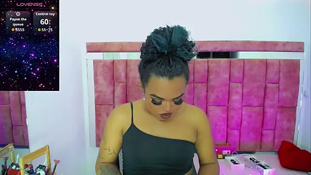 KayleighDreams  online show from March 5, 1:24 am