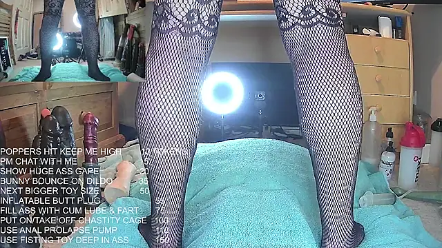 Snapshot of ClairTS chatting on February 23, 11:11 am ClairTS online show from February 23, 11:11 am