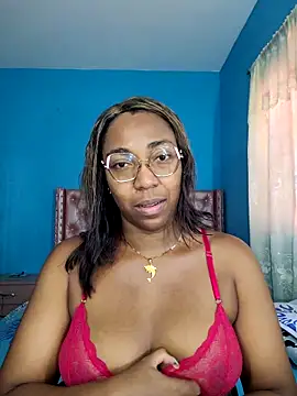 dirtyvictoria online show from April 12, 4:10 pm