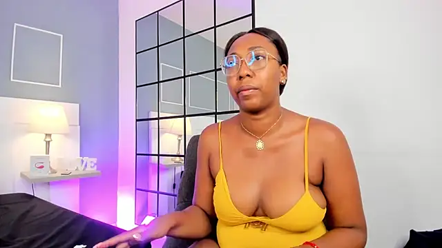 dirtyvictoria online show from September 19, 12:09 pm