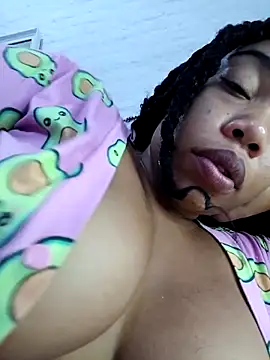 isabellehaynes online show from February 14, 12:16 pm