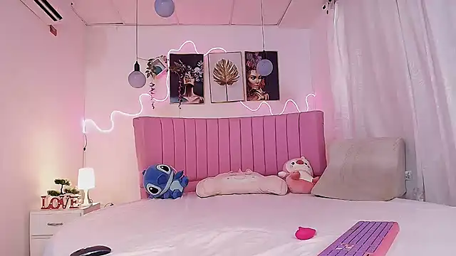 Azul horney online show from November 20, 9:47 pm