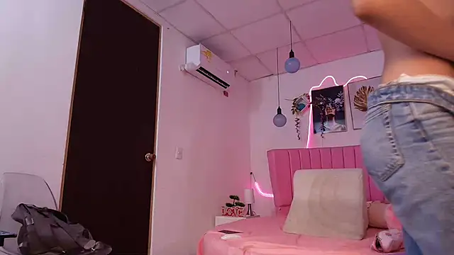 Azul horney online show from November 26, 9:26 pm