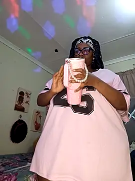 CocoBootyyy online show from December 21, 10:21 pm