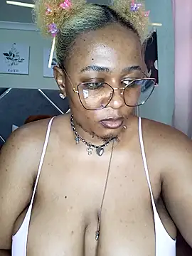 CocoBootyyy online show from October 2, 4:16 am