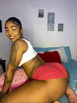 alissonjhonson online show from September 24, 10:59 pm