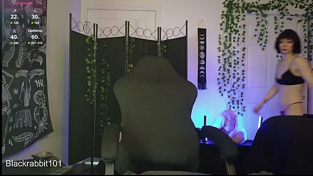 Snapshot of witchybunny chatting on November 22, 6:51 pm witchybunny online show from November 22, 6:51 pm