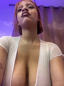 Snapshot of Charlotee_ chatting on January 23, 10:01 am Charlotee online show from January 23, 10:01 am