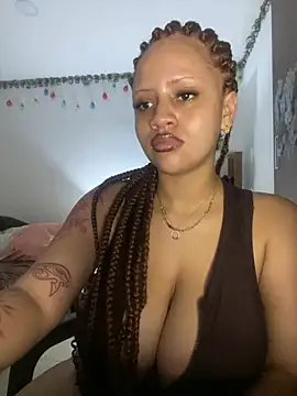 Charlotee  online show from March 20, 5:41 am