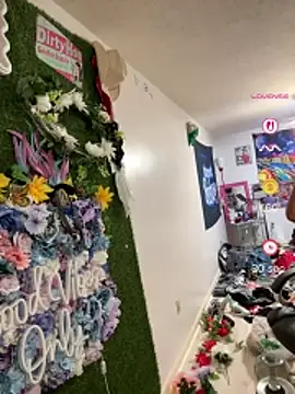 vixendoll87 online show from April 29, 2:49 am
