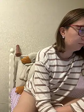 BeatriceTender online show from October 29, 7:57 pm