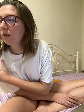 BeatriceTender online show from November 7, 6:34 pm