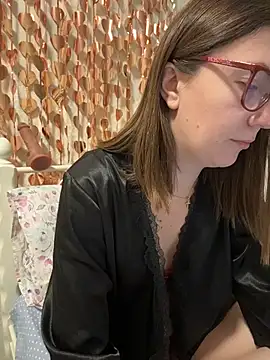 BeatriceTender online show from February 12, 7:24 pm