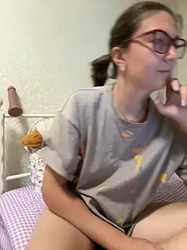 BeatriceTender online show from September 23, 7:32 pm