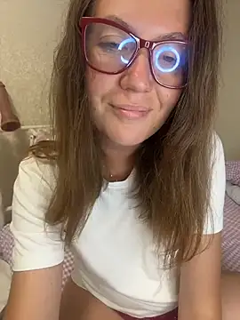 Snapshot of BeatriceTender chatting on July 23, 9:44 pm BeatriceTender online show from July 23, 9:44 pm