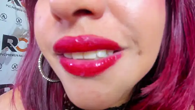 Anabella Thompson online show from April 7, 11:23 am