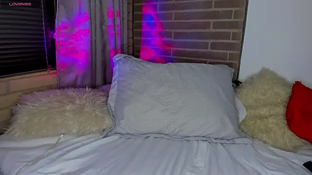 liam oficial02 online show from January 7, 3:00 am