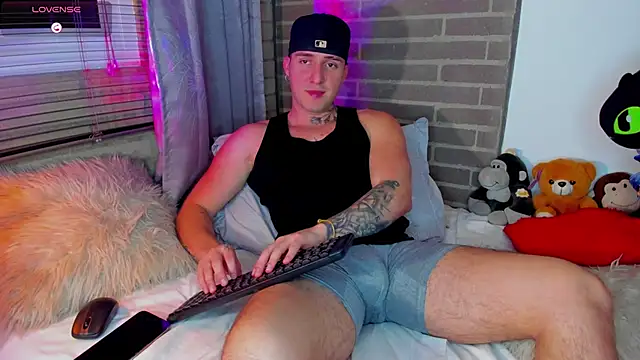 liam oficial02 online show from January 17, 3:43 am