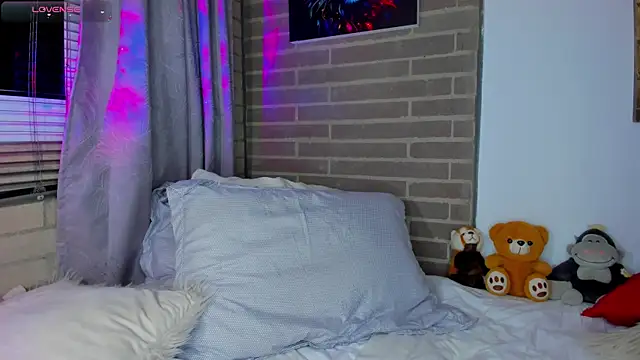 liam oficial02 online show from April 8, 2:46 am