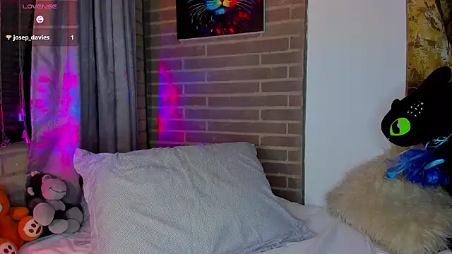 liam oficial02 online show from February 14, 2:56 am