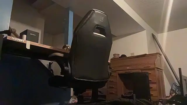 adamseed69 online show from April 2, 5:36 am