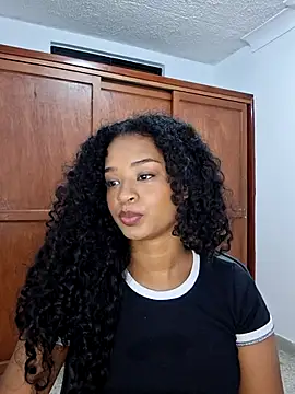 avellanatammy online show from March 10, 12:25 am