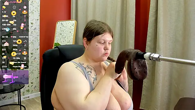 AuroraDemoni online show from October 7, 1:34 pm