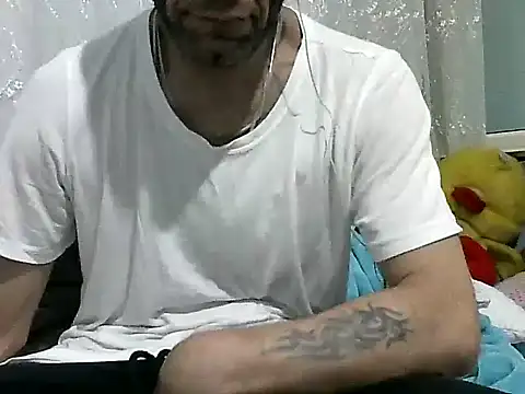 Snapshot of Aktorihann chatting on October 23, 11:47 pm Aktorihann online show from October 23, 11:47 pm