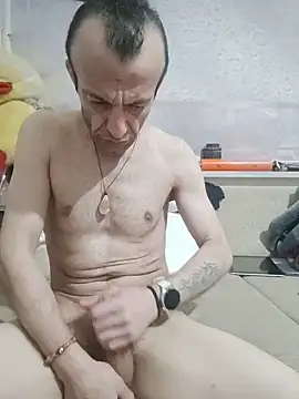 Snapshot of Aktorihann chatting on November 18, 10:24 pm Aktorihann online show from November 18, 10:24 pm