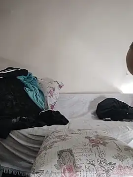 Aktorihann online show from February 8, 12:30 am