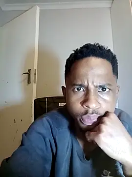 the greatt online show from February 28, 8:28 pm