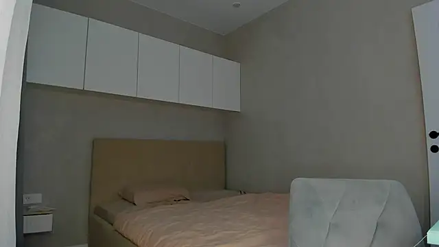 Patricia bloom online show from October 18, 12:07 pm