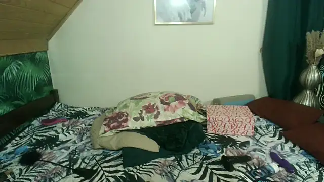 MilfKendra4U online show from February 21, 10:12 pm