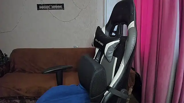 Milafoxxxy online show from November 13, 9:57 am