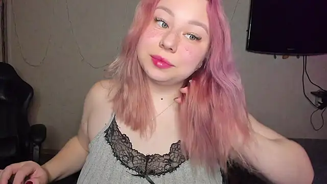 Milafoxxxy online show from December 3, 8:14 am