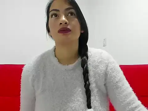 SamanthaBeke online show from March 25, 5:18 am