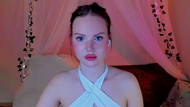 Snapshot of MishkaMe chatting on January 29, 4:41 pm MishkaMe online show from January 29, 4:41 pm