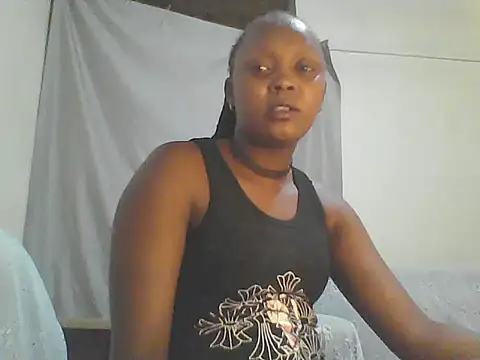 Cute tamara online show from April 18, 7:07 pm