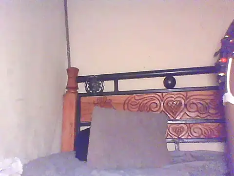 Cute tamara online show from May 7, 8:34 pm