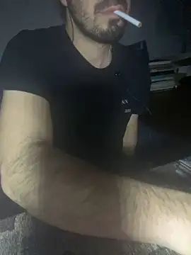 giorgakaci69 online show from May 24, 10:09 pm