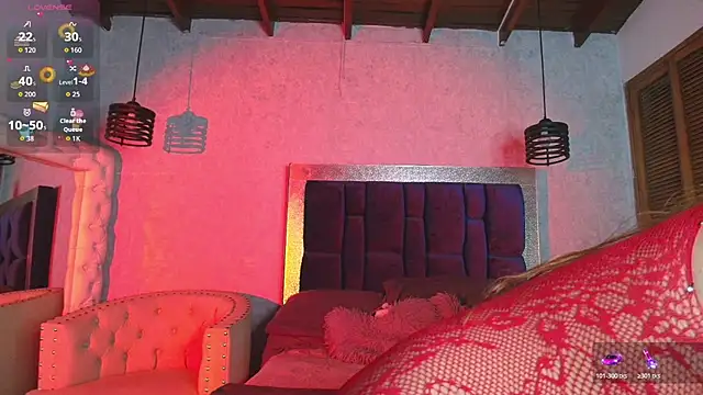 Snapshot of Taiissa_ chatting on July 18, 8:39 pm Taiissa online show from July 18, 8:39 pm