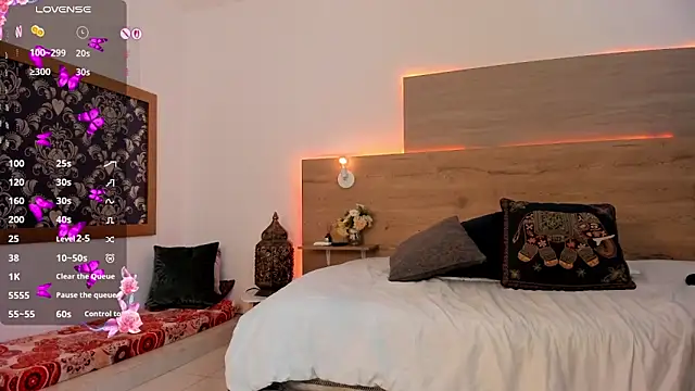 nashi ra online show from April 17, 12:08 pm