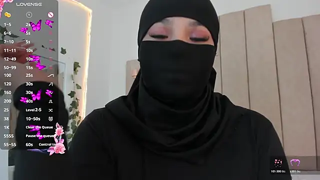Snapshot of nashi_ra chatting on December 13, 8:04 pm nashi ra online show from December 13, 8:04 pm
