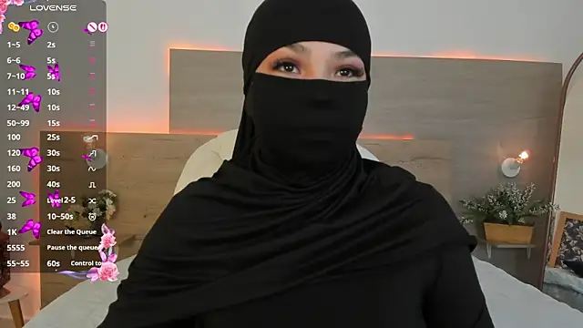 nashi ra online show from March 31, 11:45 am