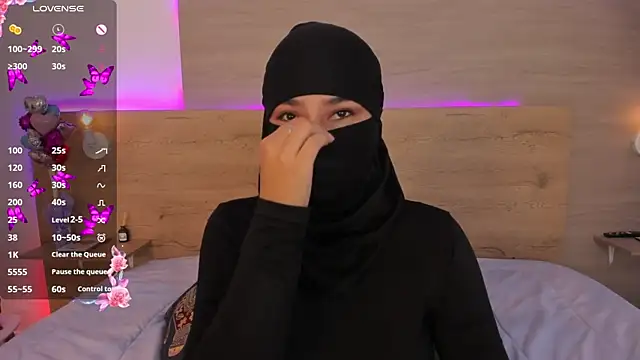 nashi ra online show from February 13, 11:43 am