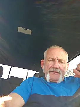 Snapshot of den-rock4u chatting on November 25, 9:04 pm den-rock4u online show from November 25, 9:04 pm