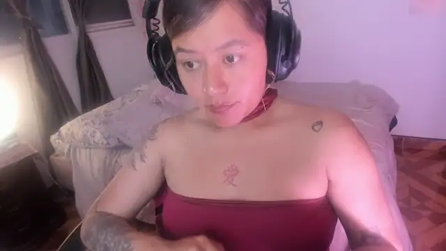 StephaniFox online show from March 10, 1:42 am