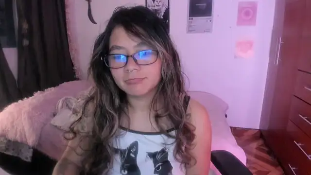 StephaniFox online show from February 4, 1:22 am