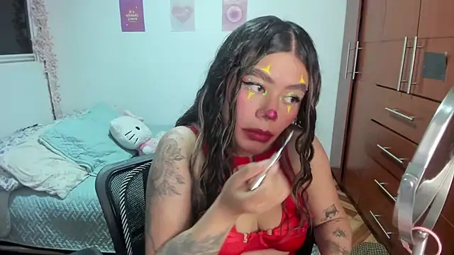 StephaniFox online show from October 27, 1:50 am