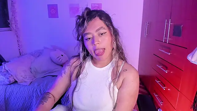 StephaniFox online show from October 14, 11:14 pm